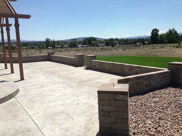 Hardscape walkway