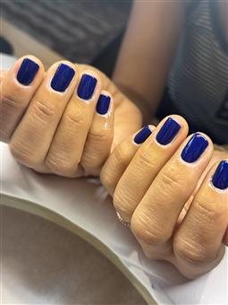 Lacquer Manicure