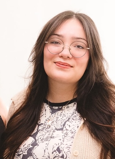 Lina Rose, nail technician at The Bend Beauty Nook